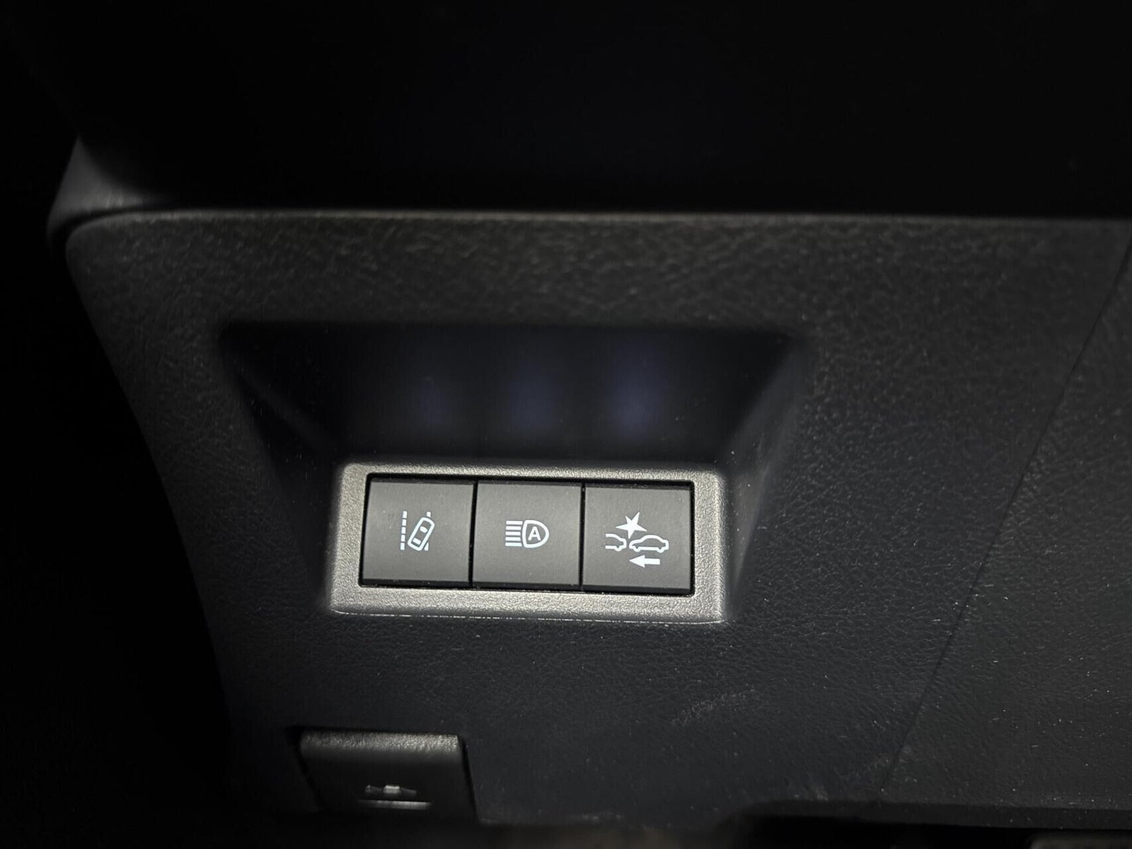 Hvid Toyota Yaris fra 2019
