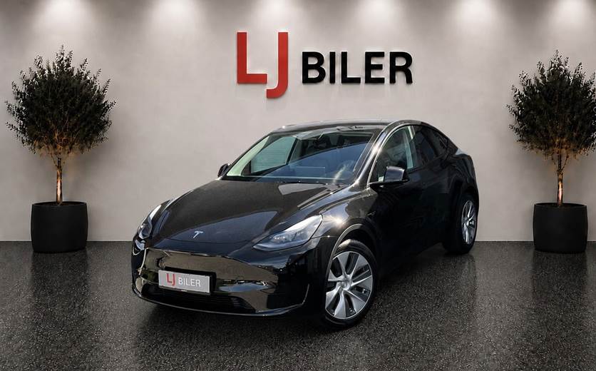 Tesla Model Y RWD