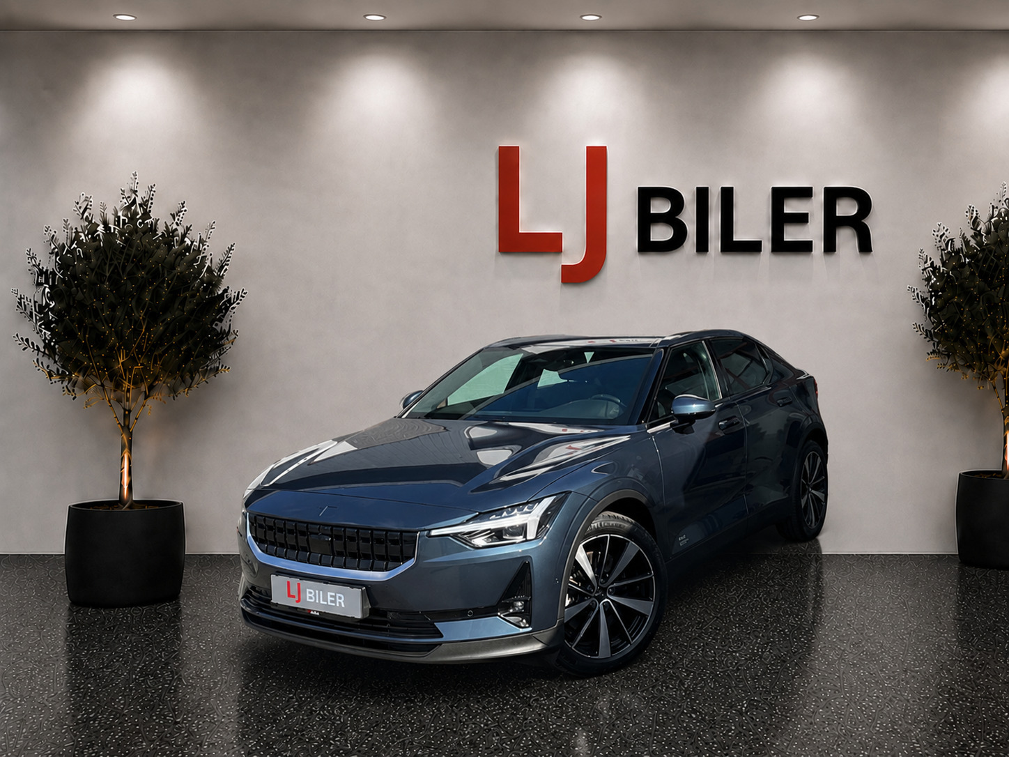 Blå Polestar 2 fra 2022