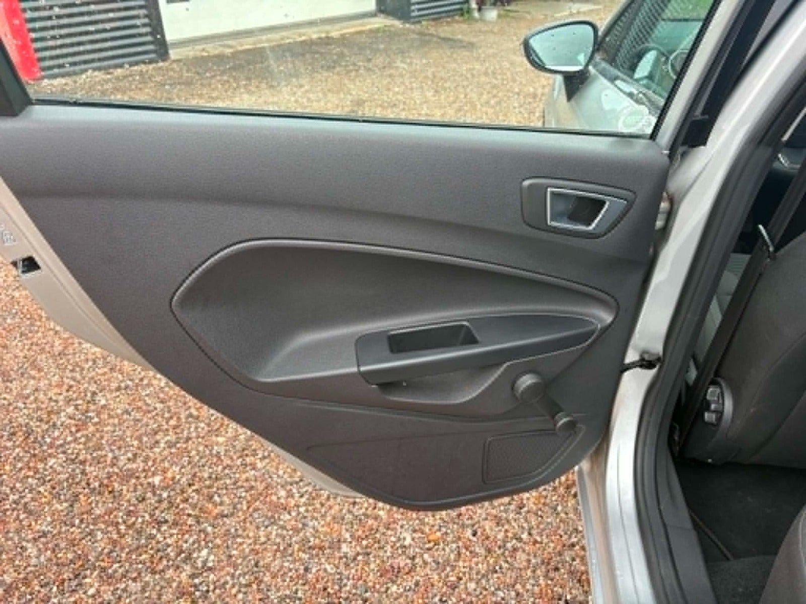 Sølv Ford Fiesta fra 2014