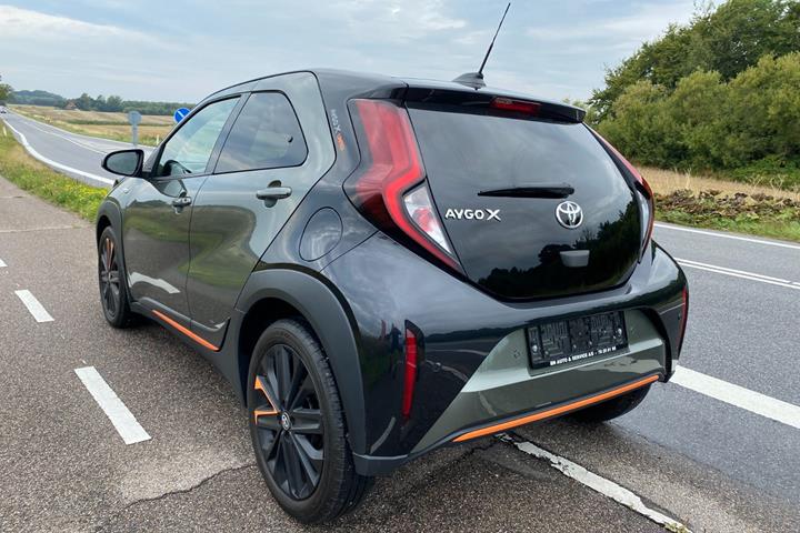 Grøn Toyota Aygo X fra 2022