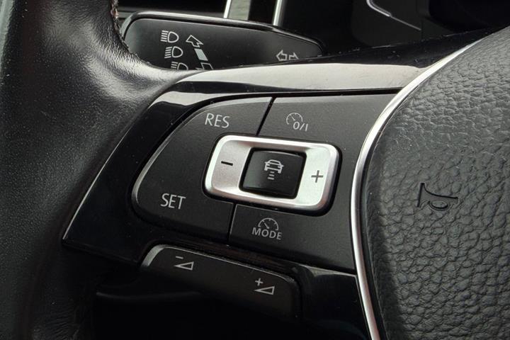 Sort VW Polo fra 2020
