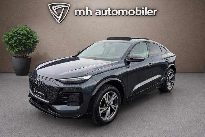 Grå Audi Q6 e-tron fra 2025