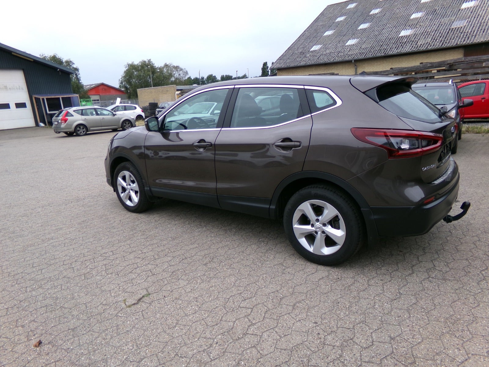 Brun Nissan Qashqai fra 2019
