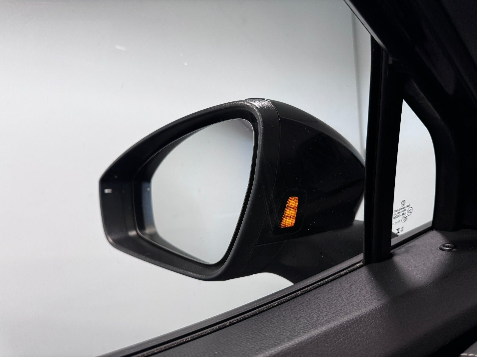 Sort VW ID.5 fra 2023
