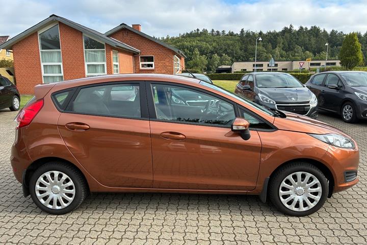 Kobber Ford Fiesta fra 2013