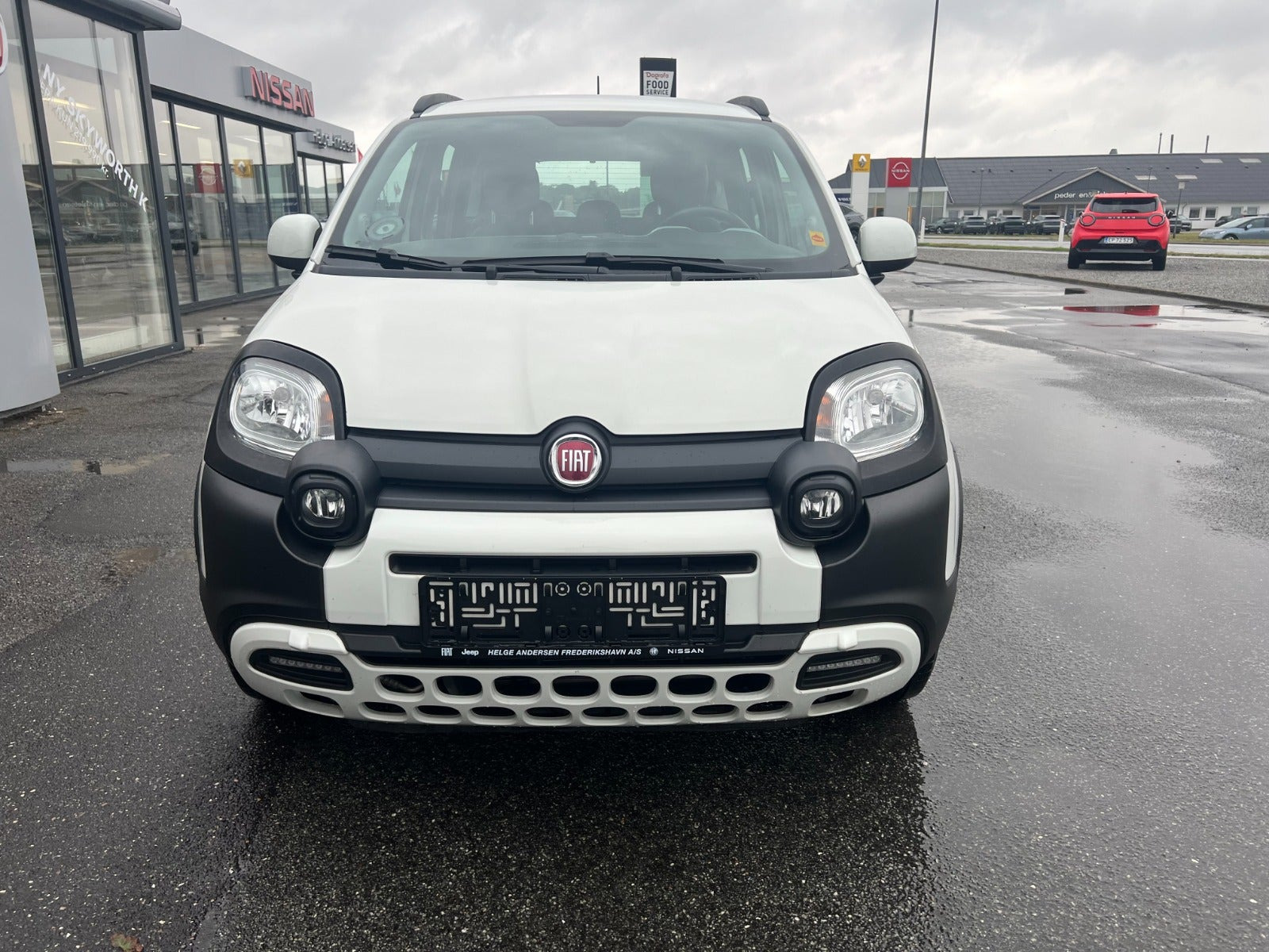Hvid Fiat Panda Cross fra 2021