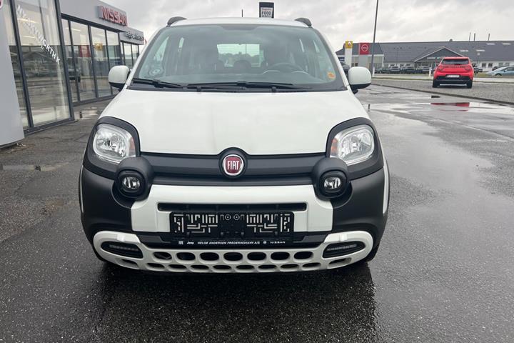 Hvid Fiat Panda Cross fra 2021