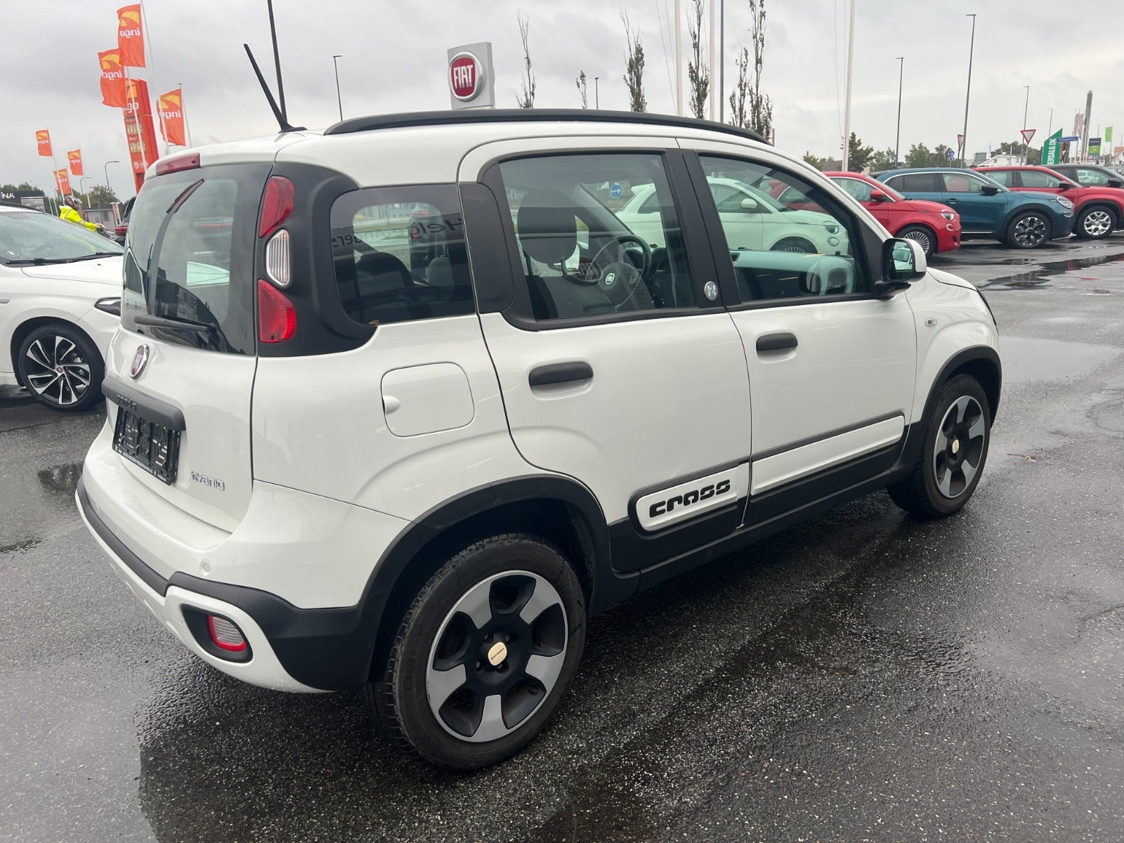 Hvid Fiat Panda Cross fra 2021