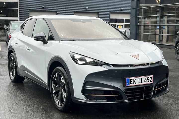 Hvid Cupra Tavascan fra 2025