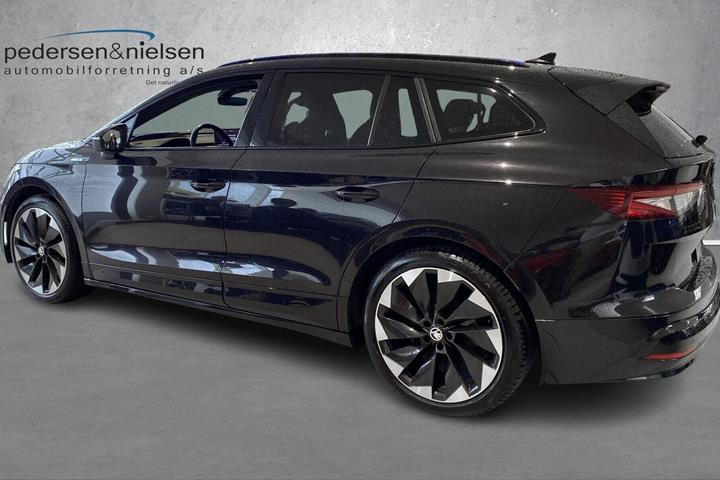 Sort Skoda Enyaq fra 2021