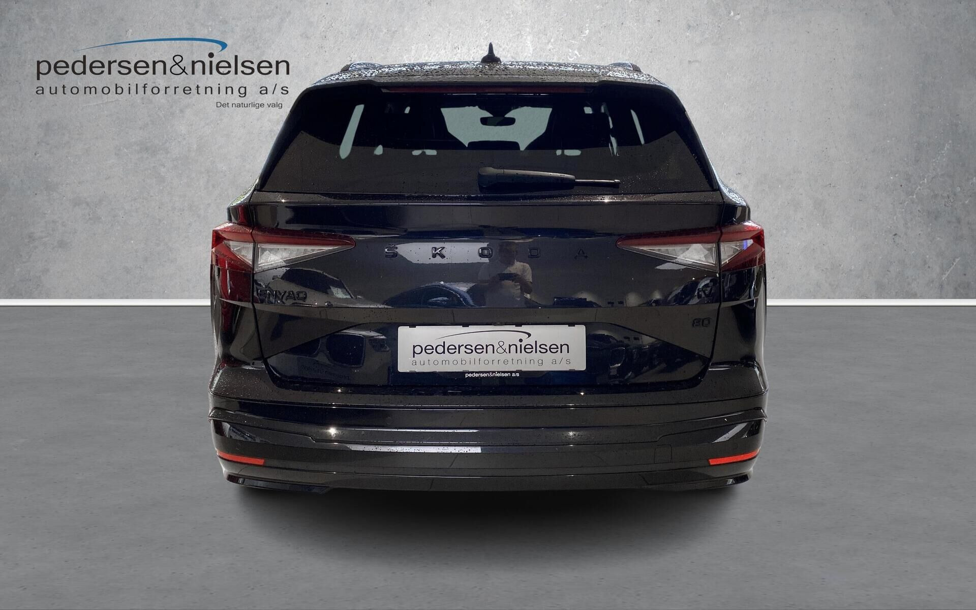 Sort Skoda Enyaq fra 2021