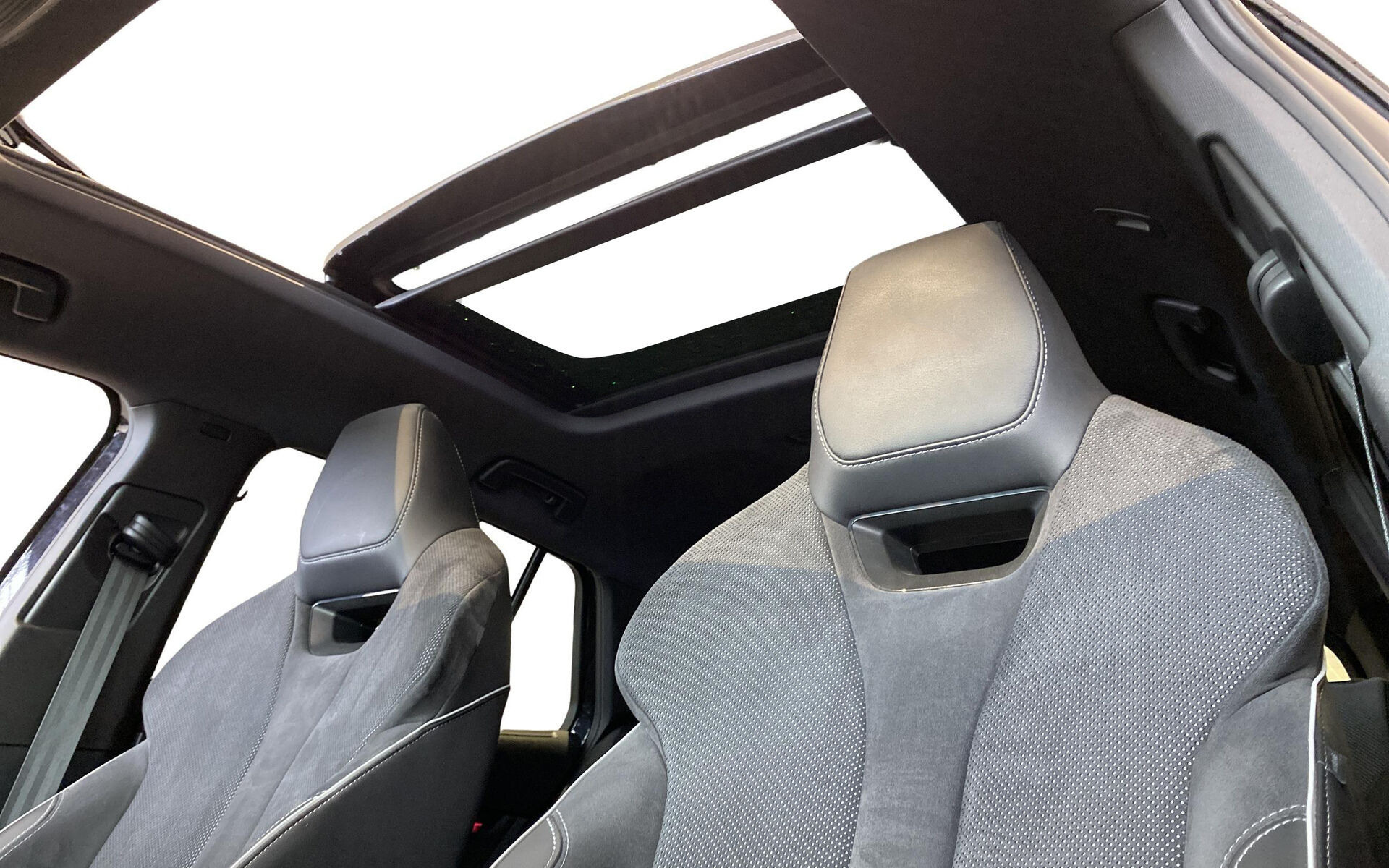 Sort Skoda Enyaq fra 2021