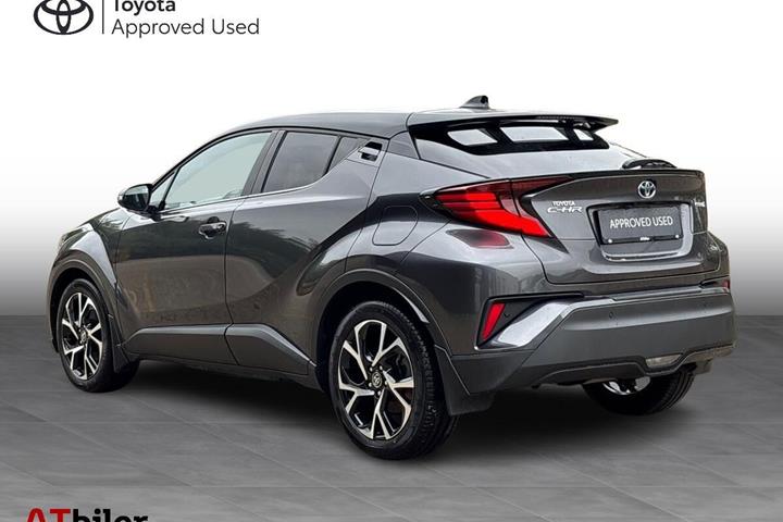 Sort Toyota C-HR fra 2021