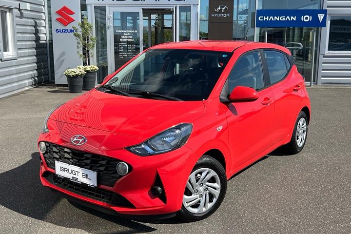 Rød Hyundai i10 fra 2020