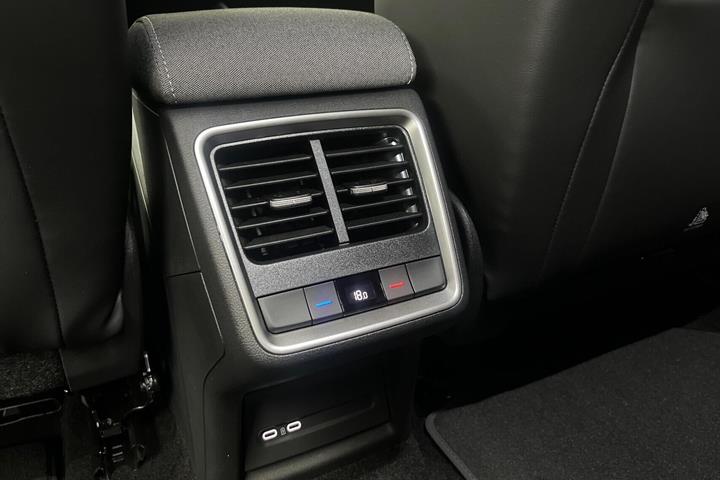 Grøn Skoda Enyaq fra 2026