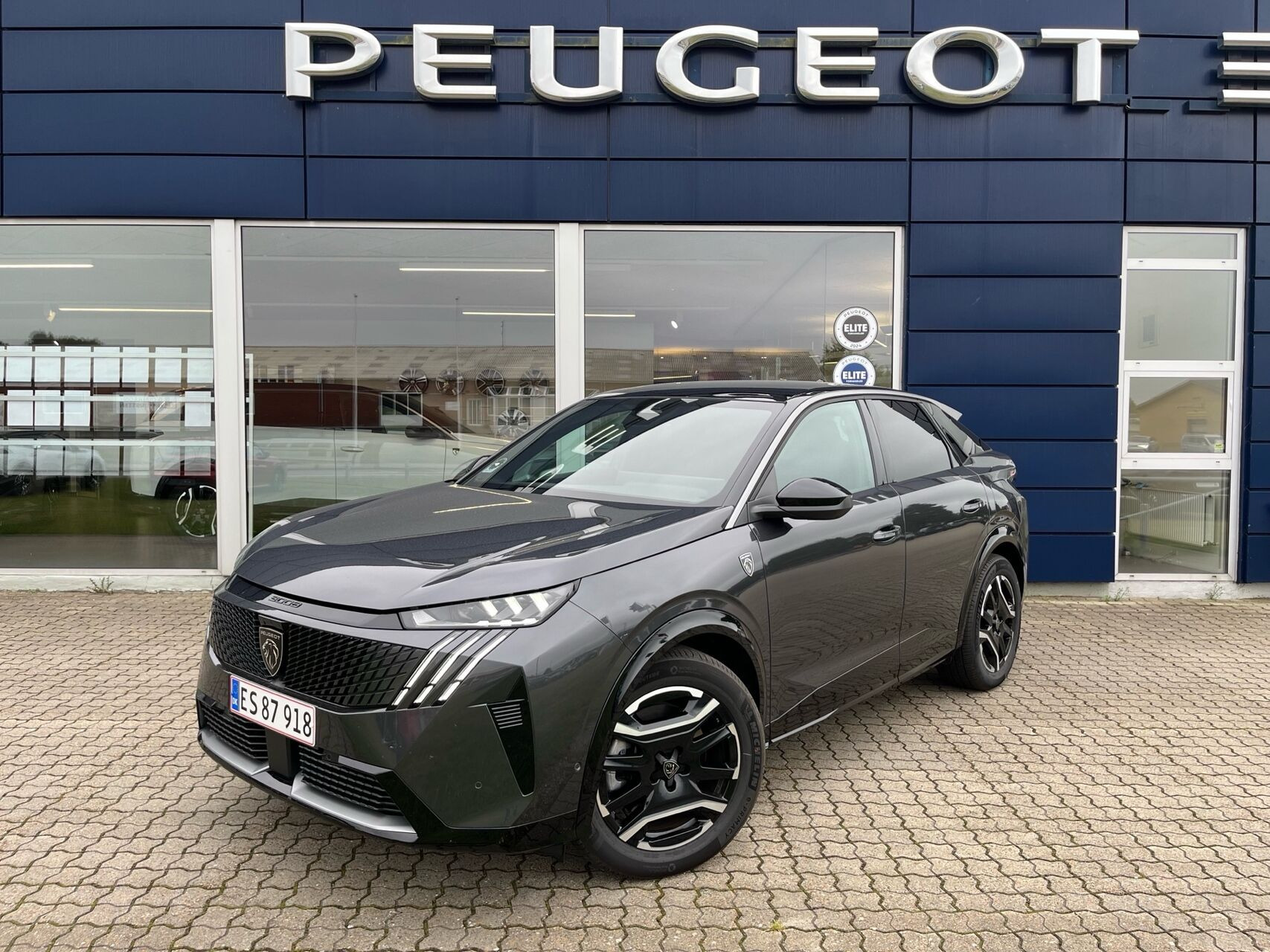 Peugeot e-3008 EL GT Pack 210HK 5d Aut.