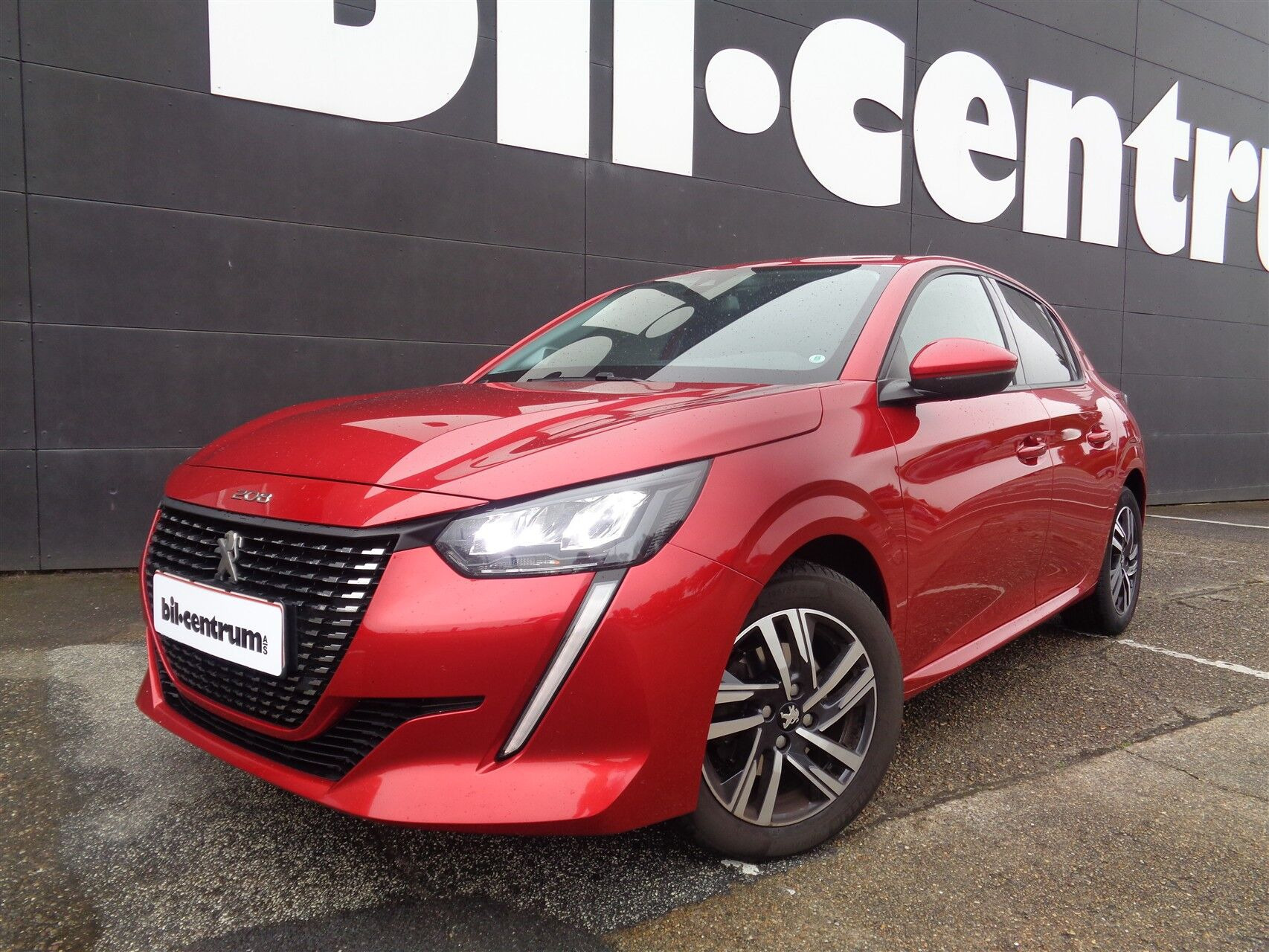 Peugeot 208 1,2 PureTech Allure Grand 100HK 5d 6g