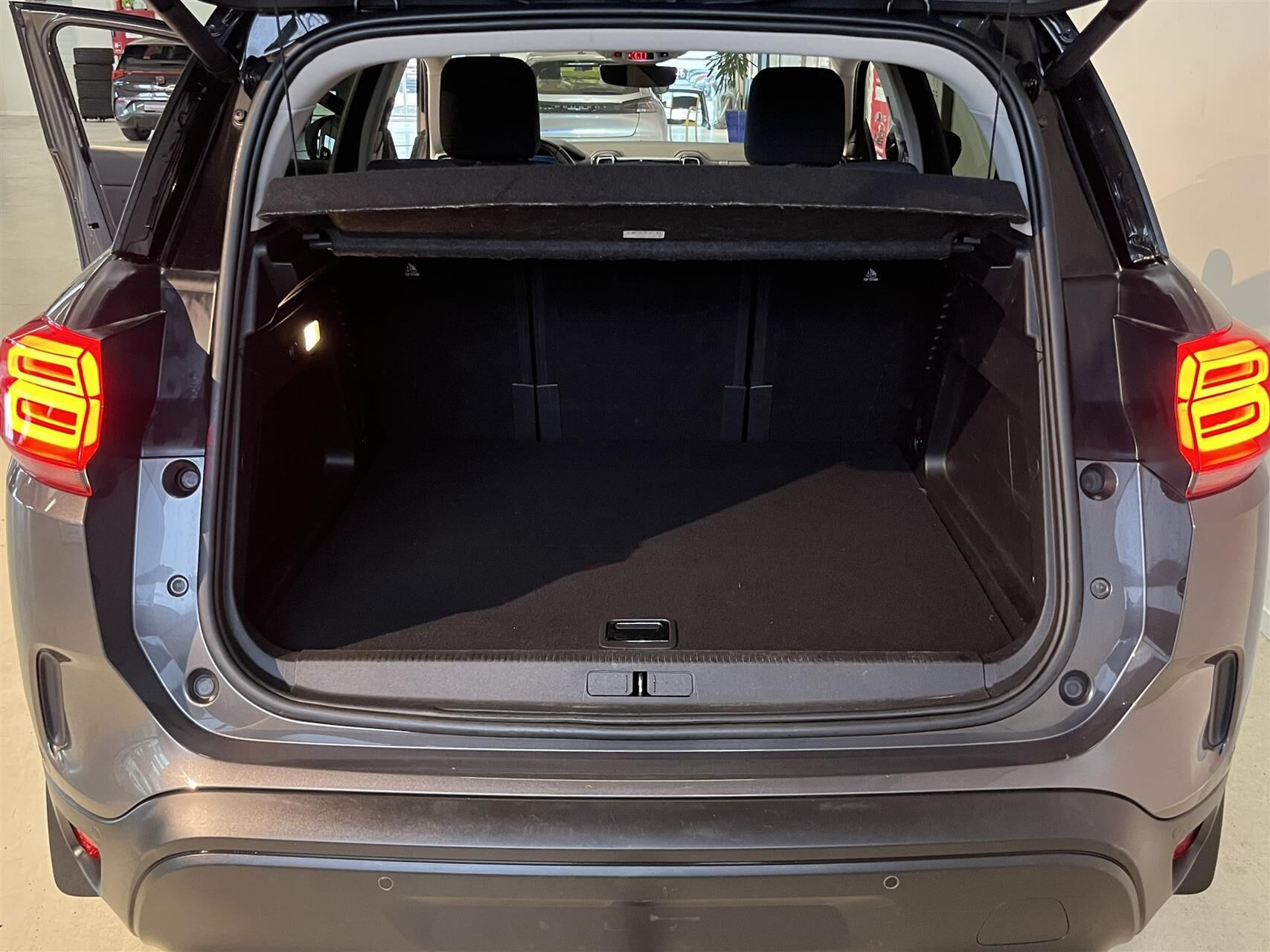 Grå Citroën C5 Aircross fra 2021