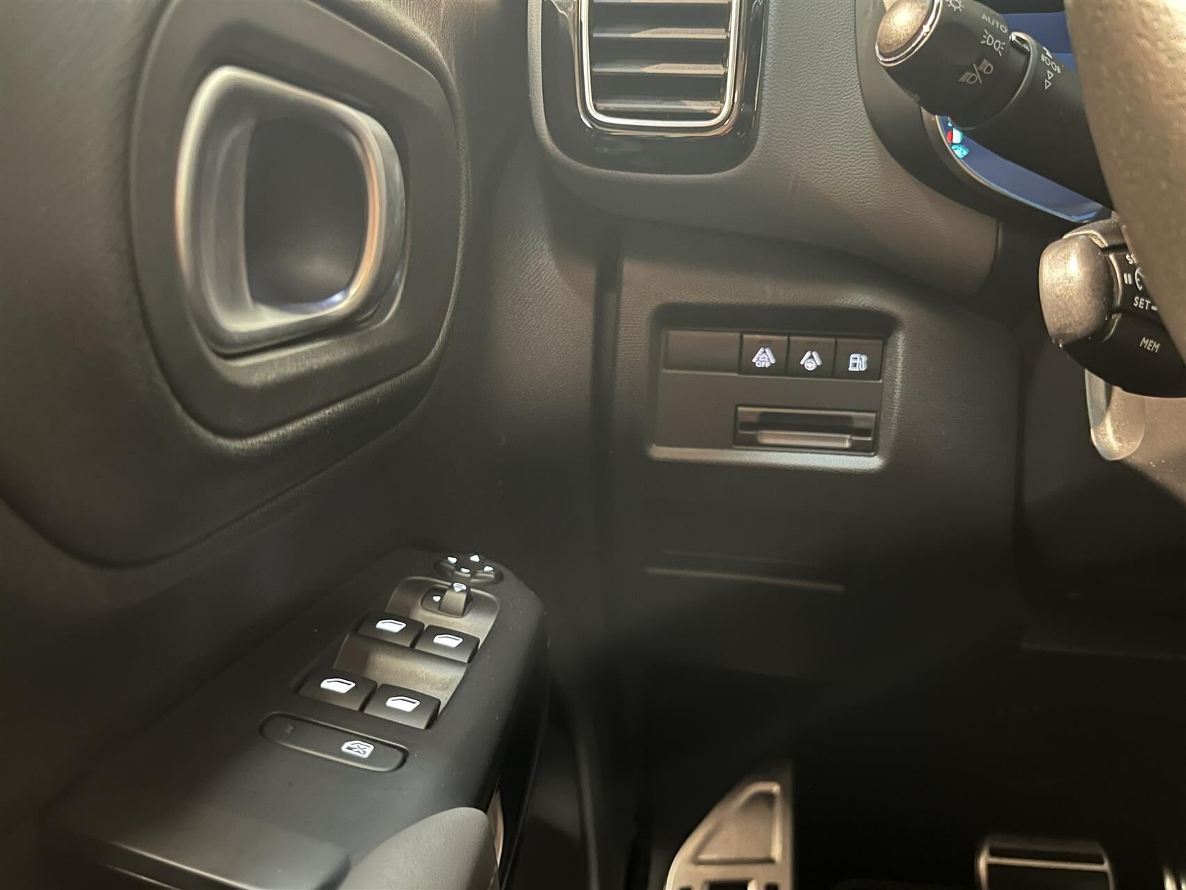 Grå Citroën C5 Aircross fra 2021