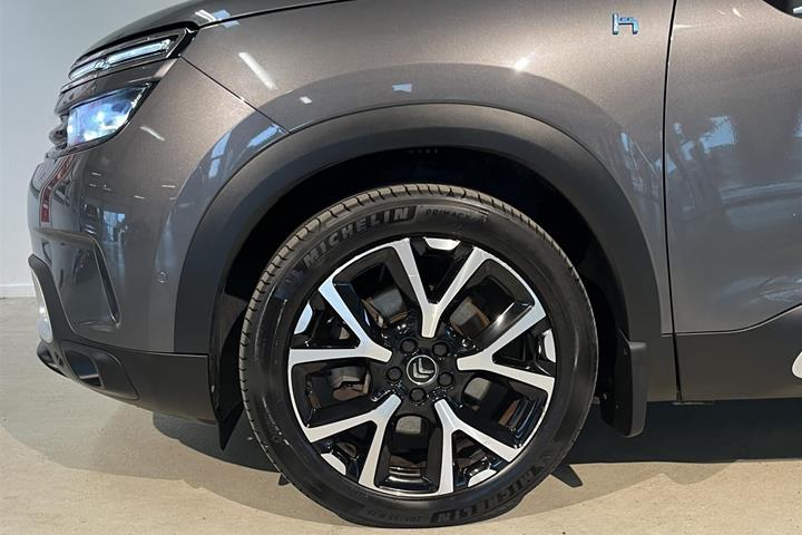 Grå Citroën C5 Aircross fra 2021