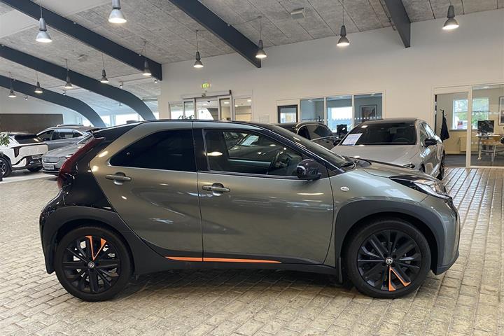 Grøn Toyota Aygo X fra 2022