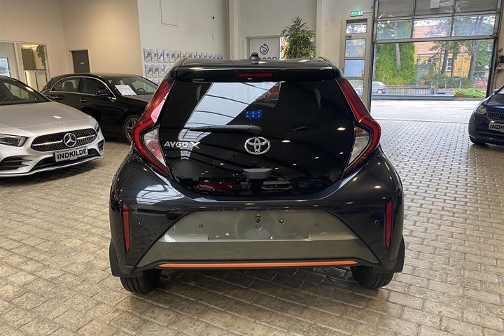 Grøn Toyota Aygo X fra 2022