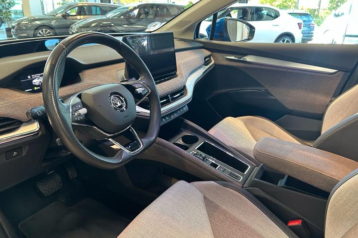 Blå Skoda Enyaq fra 2020