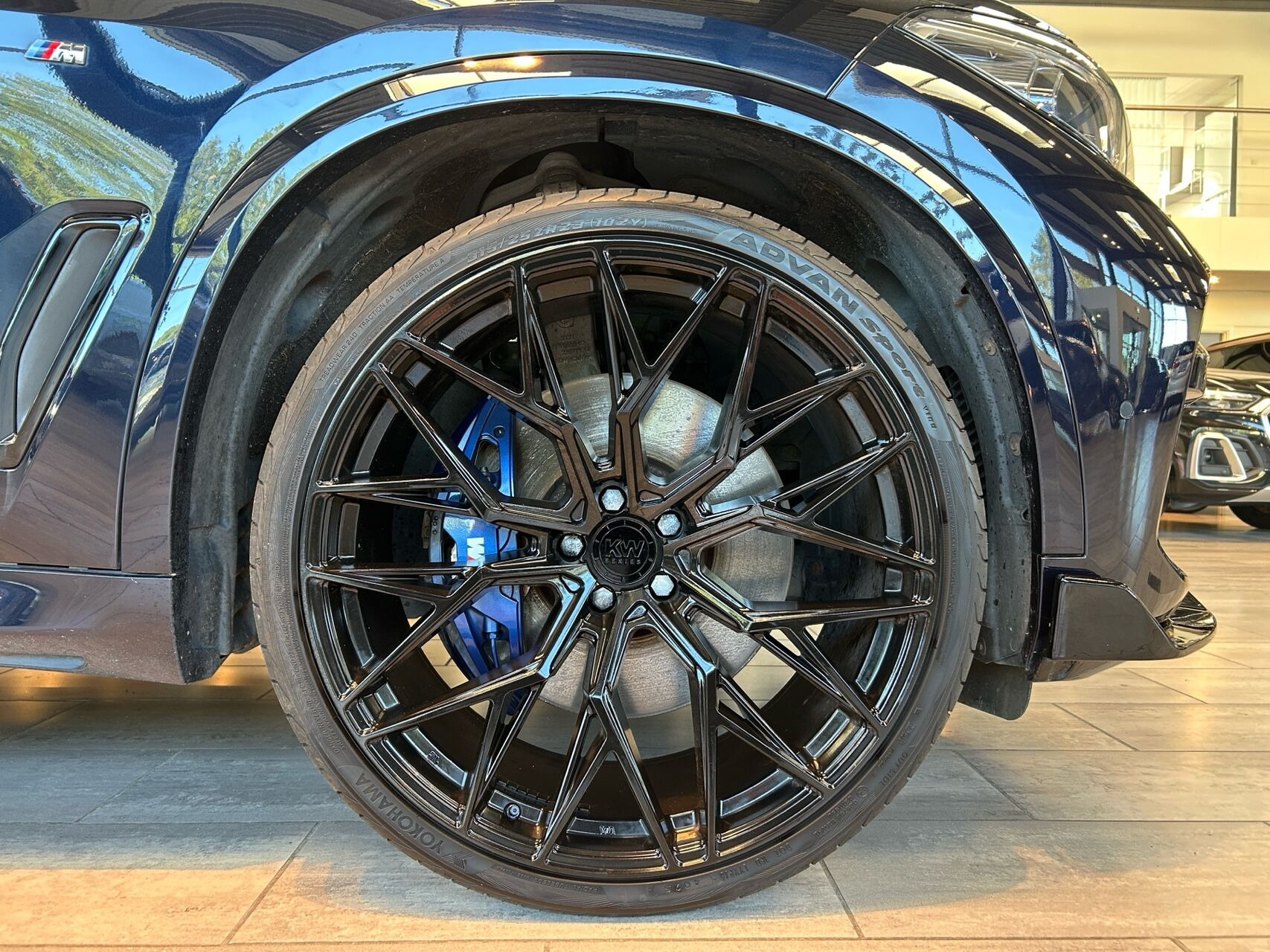 Sort BMW X5 fra 2021