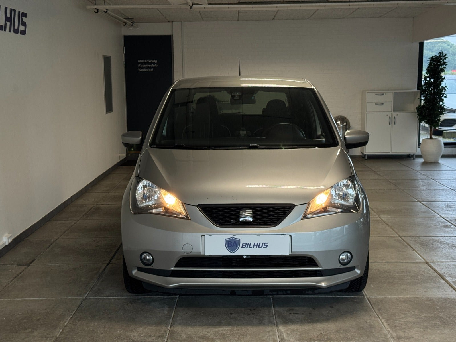 Grå Seat Mii fra 2018