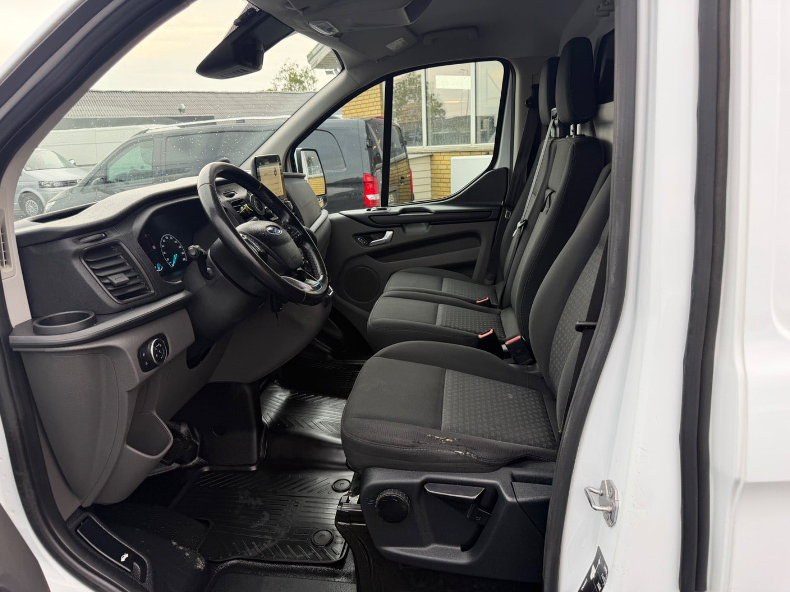 Ford Transit Custom 280 2.0 TDCi SelectShift, 6-trins, 130ps, 2018