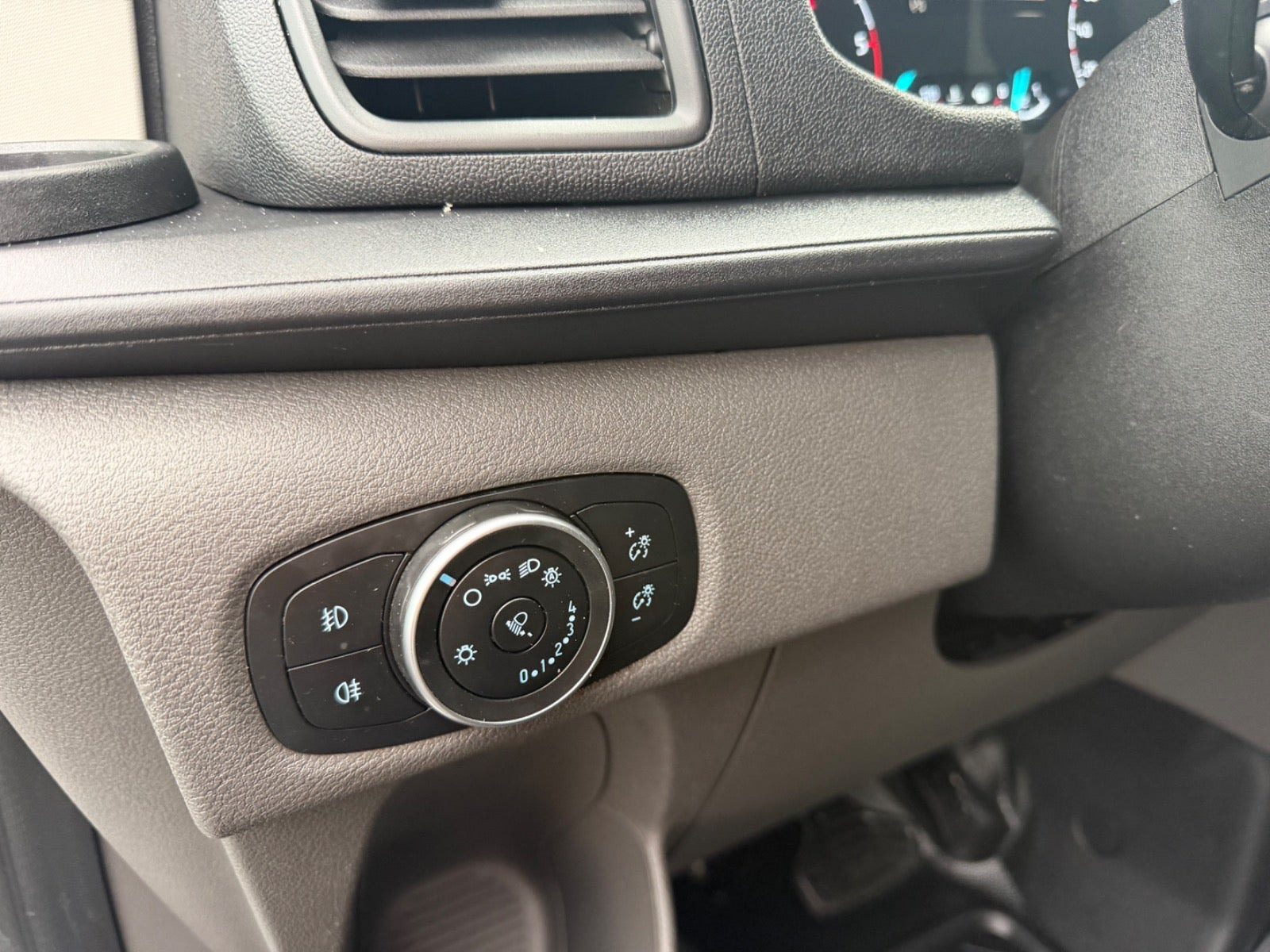 Ford Transit Custom 280 2.0 TDCi SelectShift, 6-trins, 130ps, 2018