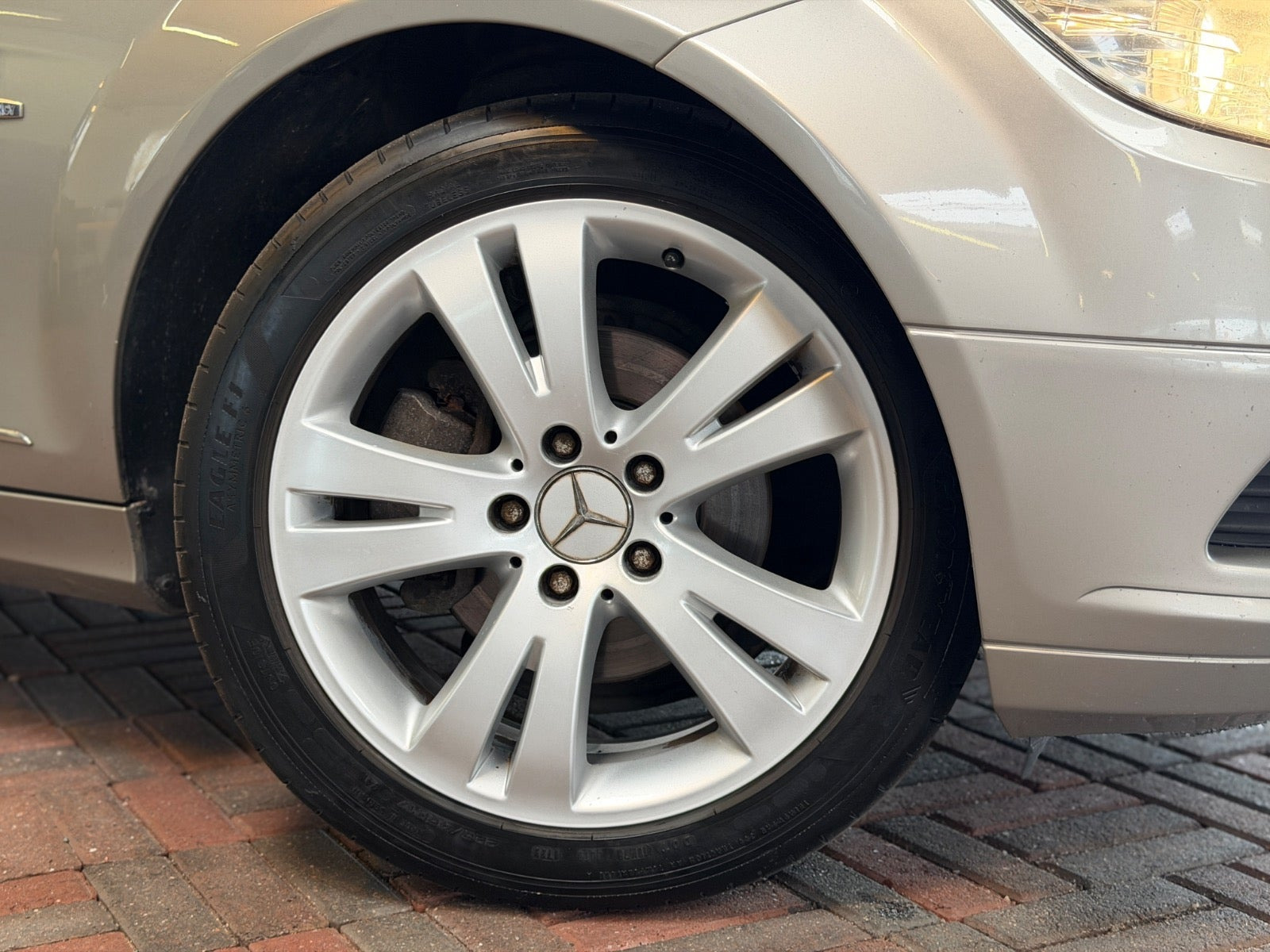 undefined Mercedes C200 fra 2009