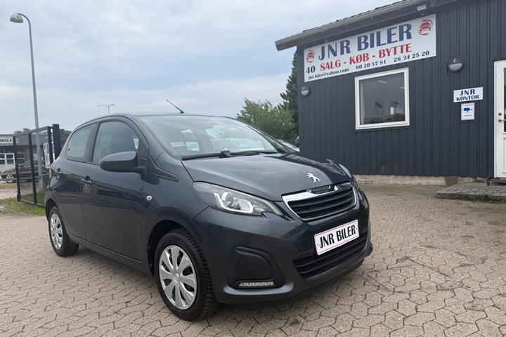 Grå Peugeot 108 fra 2015