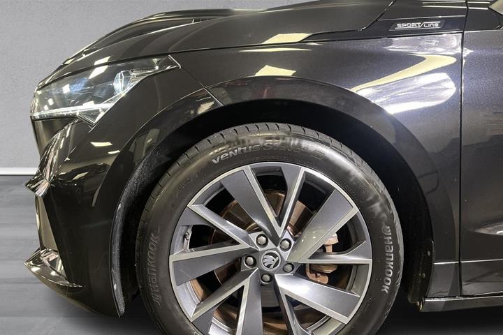 Sort Skoda Enyaq fra 2023