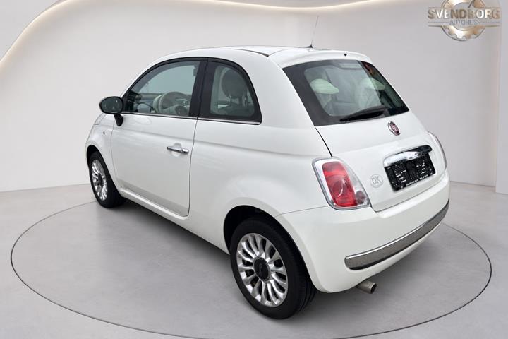 Hvid Fiat 500 fra 2014