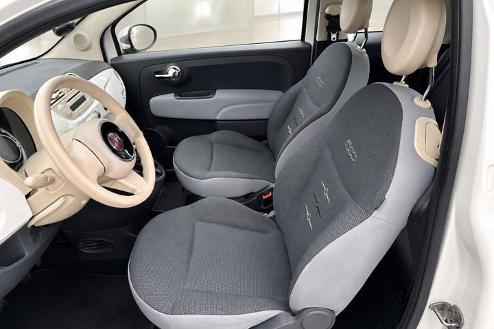 Hvid Fiat 500 fra 2014
