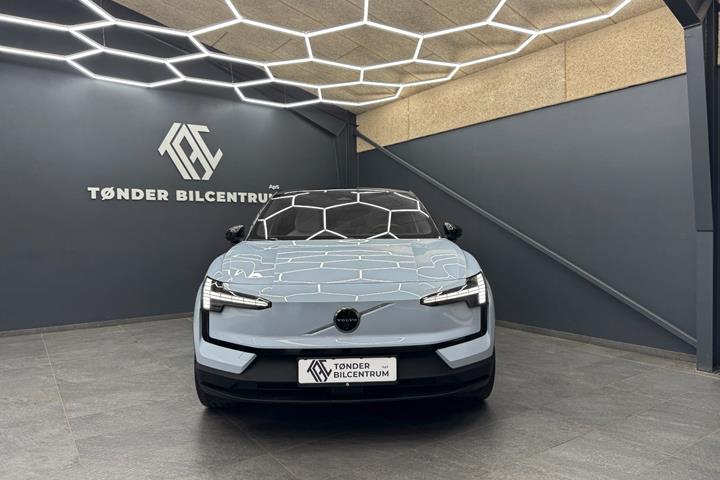 Blå Volvo EX30 fra 2024