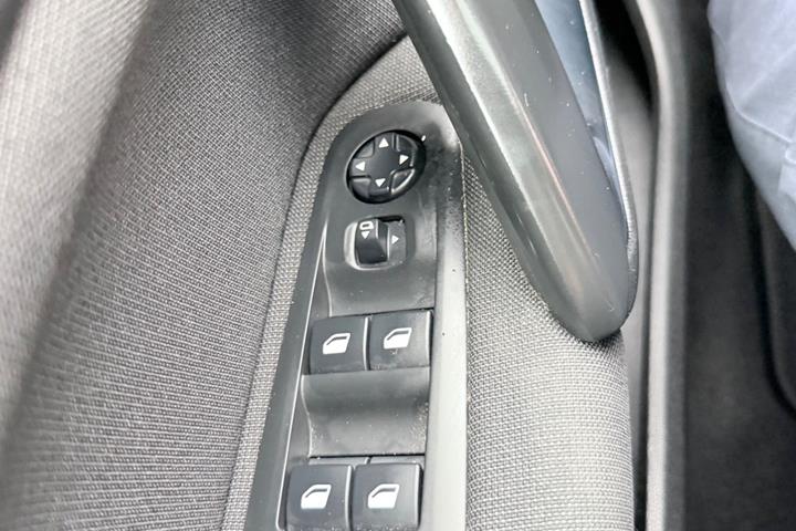 undefined Peugeot 308 fra 2020