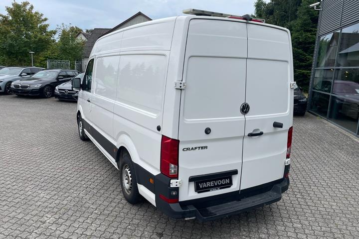 Hvid VW Crafter 35 fra 2020