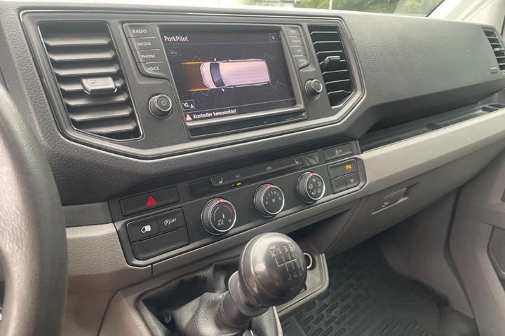 Hvid VW Crafter 35 fra 2020