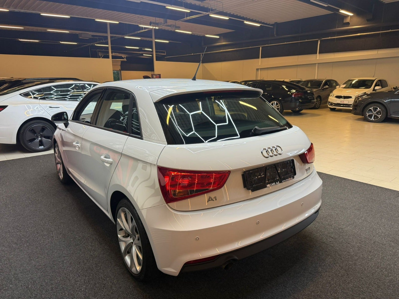 Hvid Audi A1 fra 2016