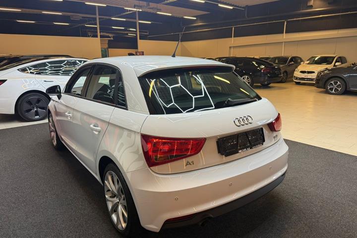 Hvid Audi A1 fra 2016