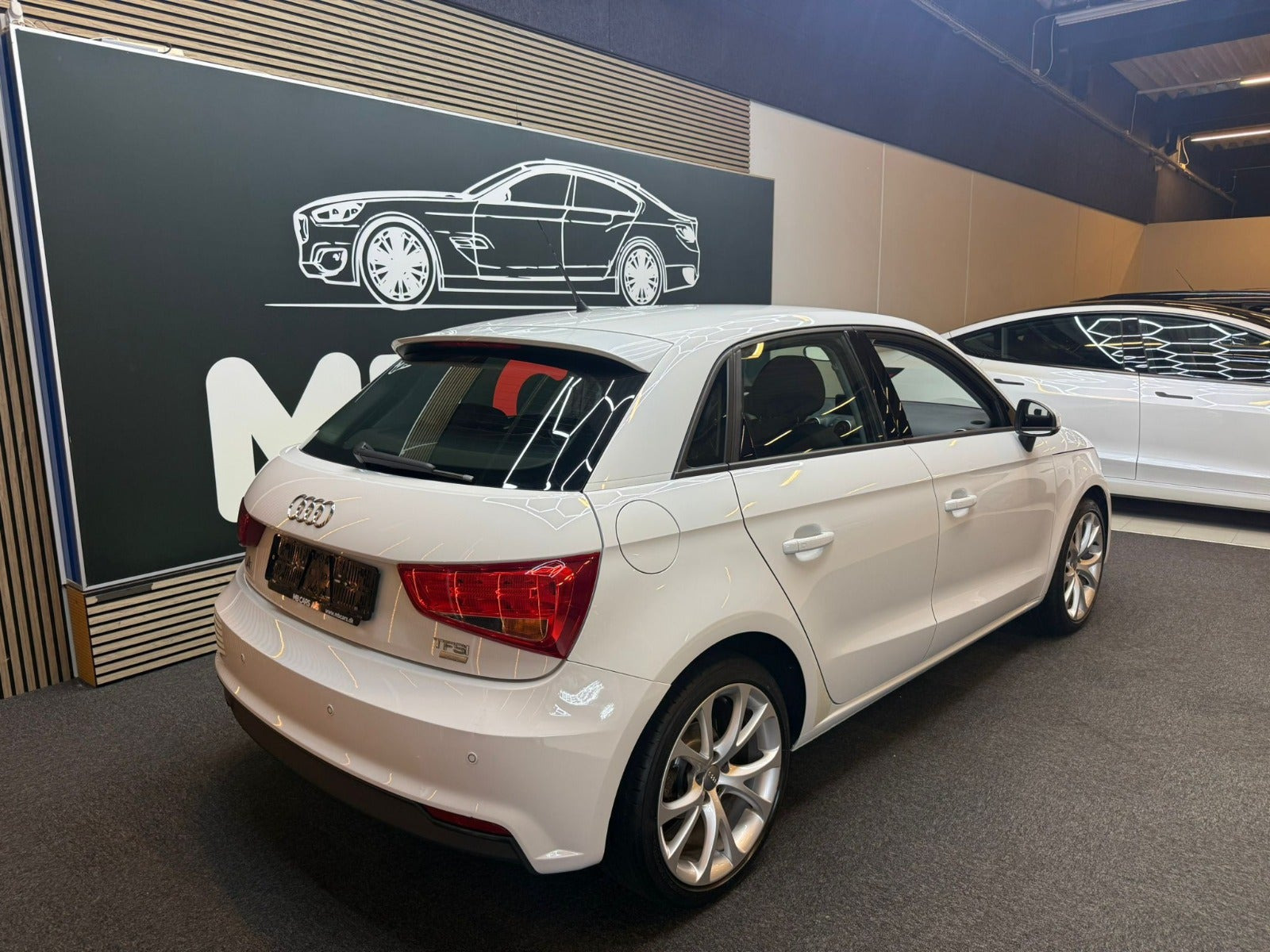 Hvid Audi A1 fra 2016