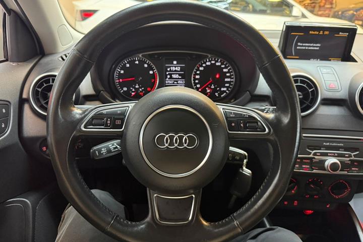 Hvid Audi A1 fra 2016