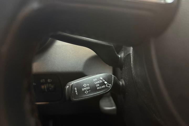 Hvid Audi A1 fra 2016