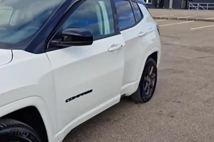 undefined Jeep Compass fra 2023