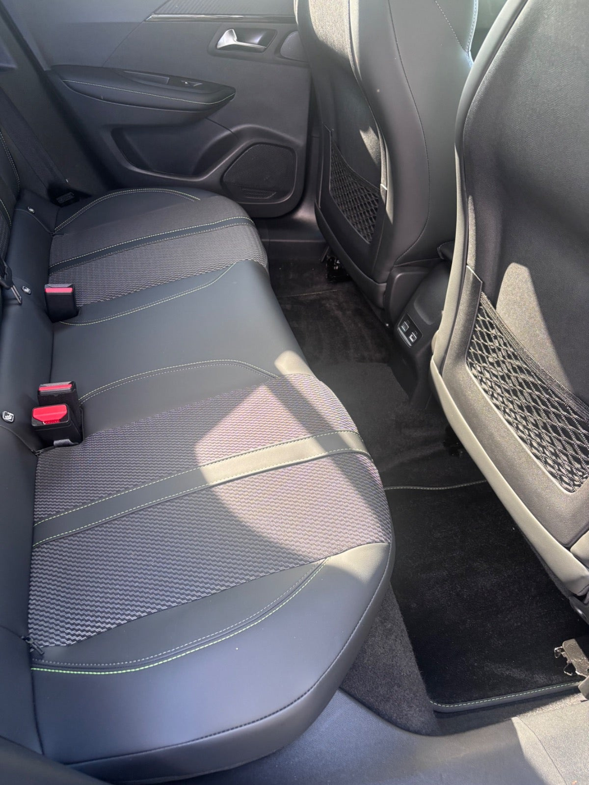 undefined Peugeot e-2008 fra 2024