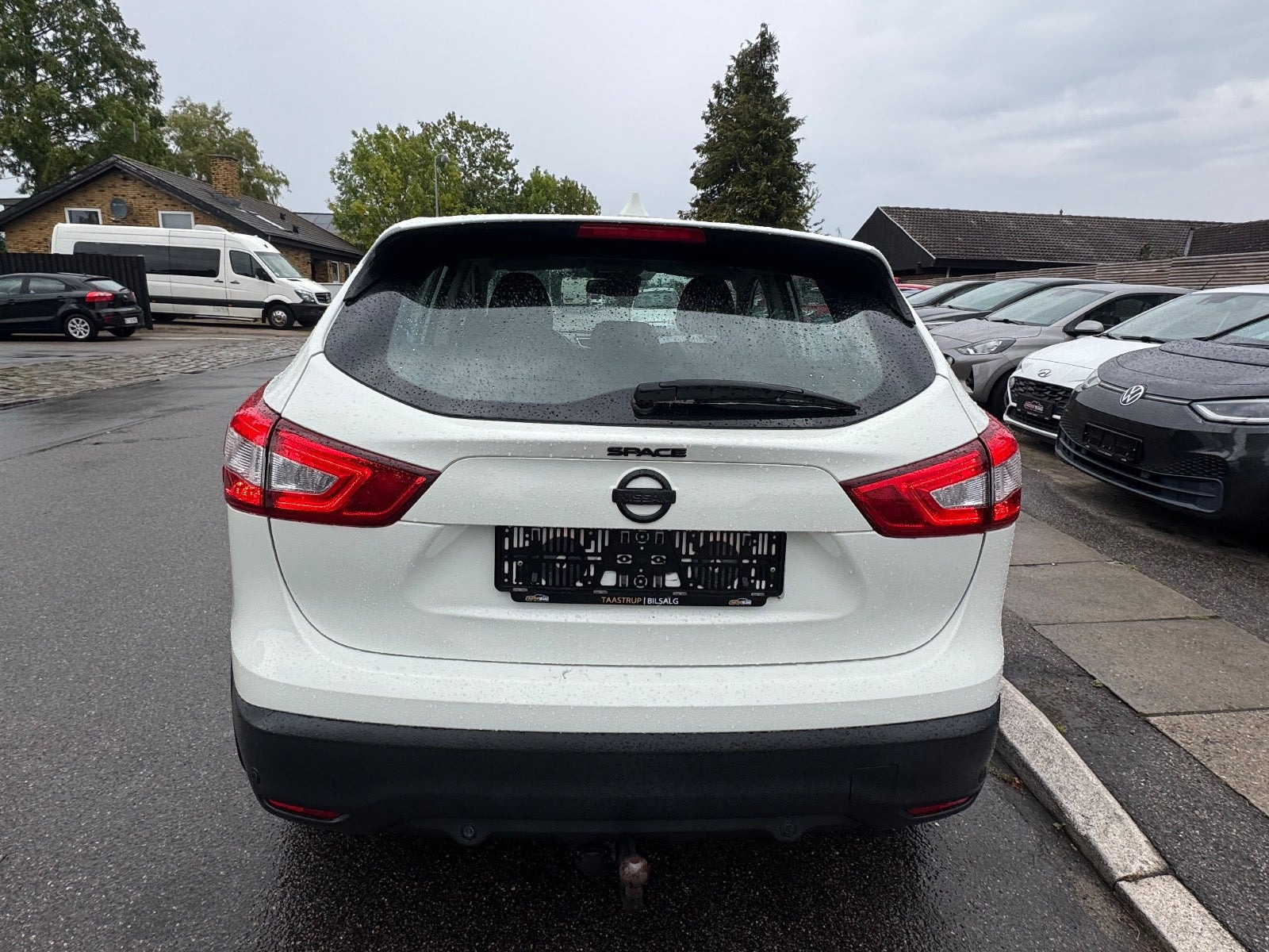 undefined Nissan Qashqai fra 2014
