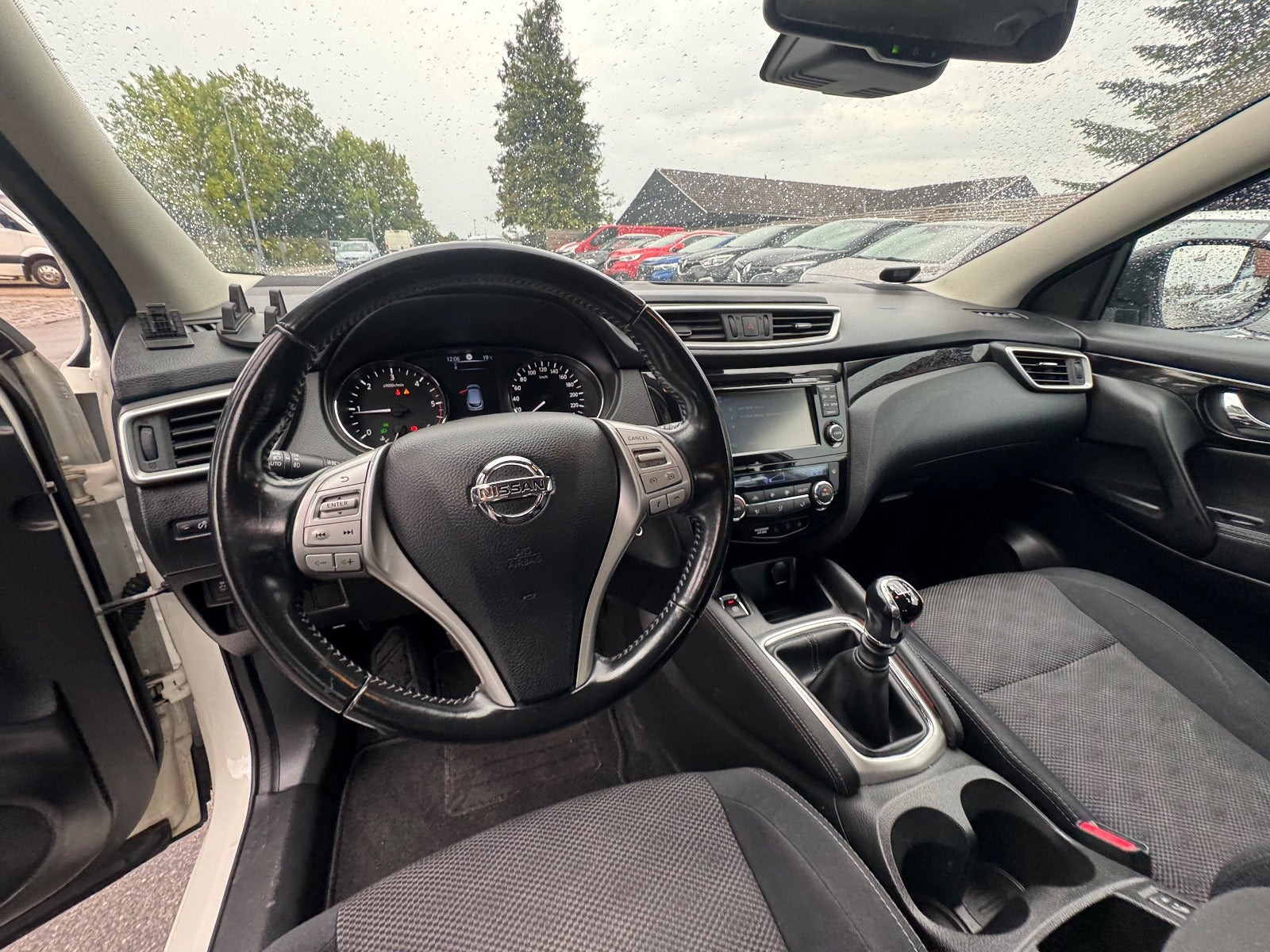 undefined Nissan Qashqai fra 2014